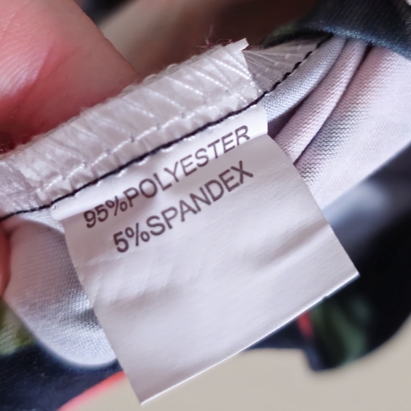 Women's Black Floral Casual Button Front Pleated Long-Sleeved Tunic Top Size XL - Picture 10 of 11